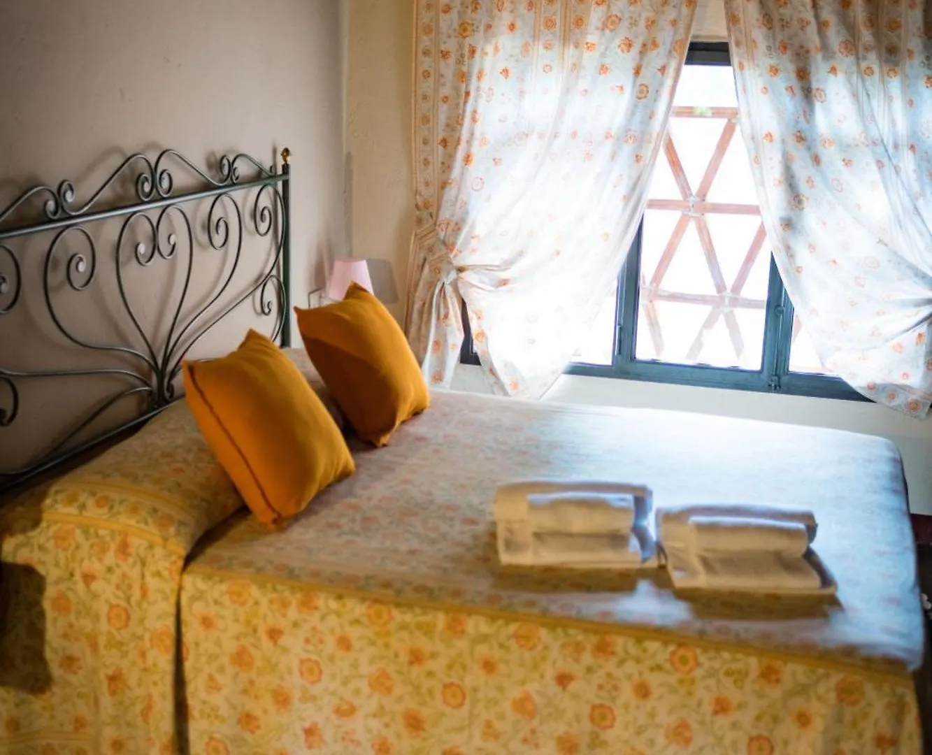 Ferienhaus In Vergemoli Mit Schoenem Kamin クエーロ・ヴァス
